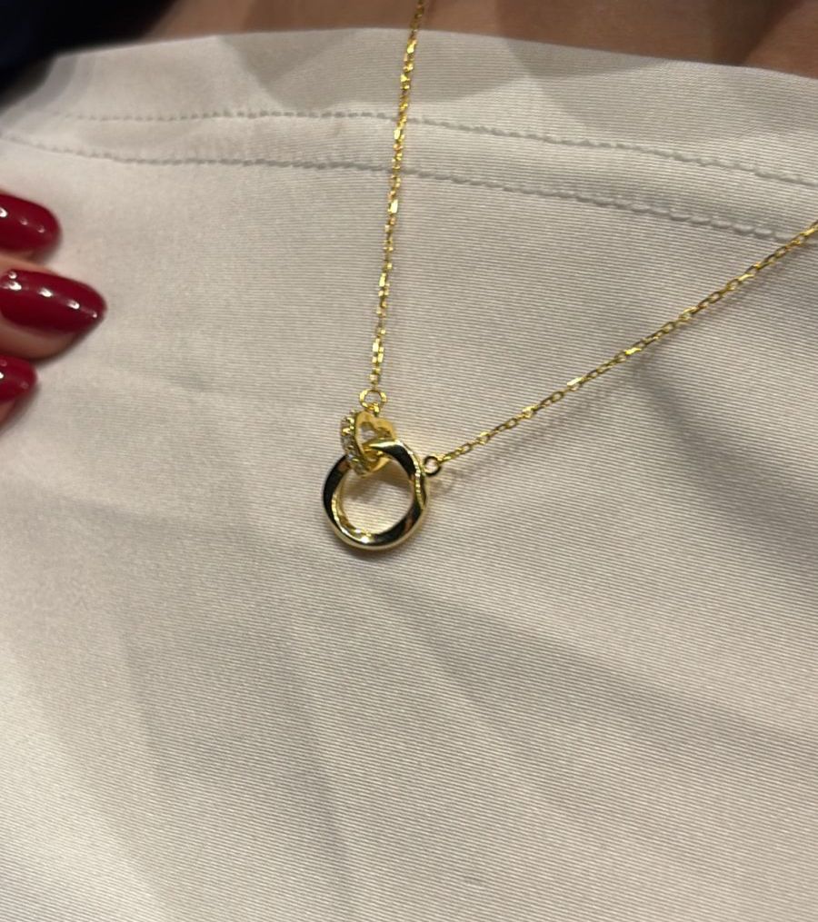 قلادة تعليقة فاخرة من الفضة الإسترلينية 925 بدوائر وقلوب غير منتظمة بزركون مطلي بالذهب للنساء