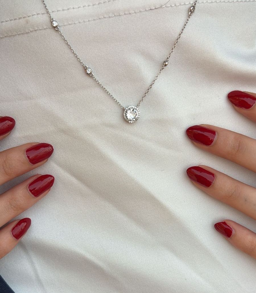 قلادة عصرية من الفضة الإسترلينية 925 مطلية بالذهب عيار 18 قيراط على شكل زهرة ونحلة للنساء